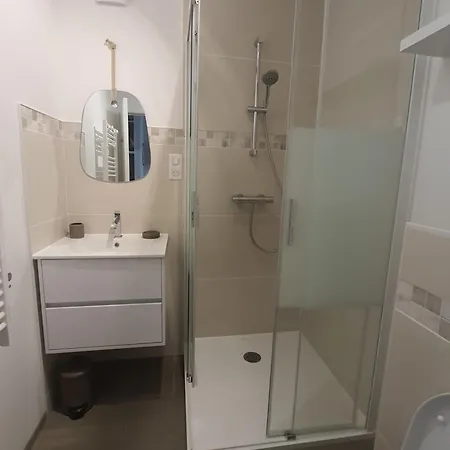 Face A La En Premiere Ligne Pour 6 Personnes Avec Menage Linge Et Wifi * Arcachon