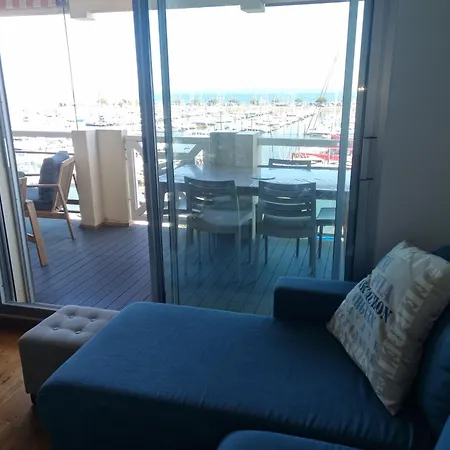 Appartamento Face à La En Première Ligne Pour 6 Personnes Avec Ménage Linge Et Wifi