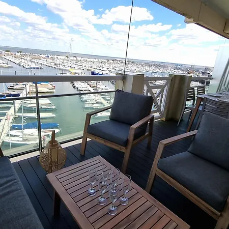 Face à La En Première Ligne Pour 6 Personnes Avec Ménage Linge Et Wifi Appartamento