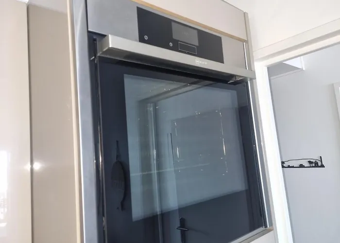 Face A La En Premiere Ligne Pour 6 Personnes Avec Menage Linge Et Wifi Apartment Arcachon