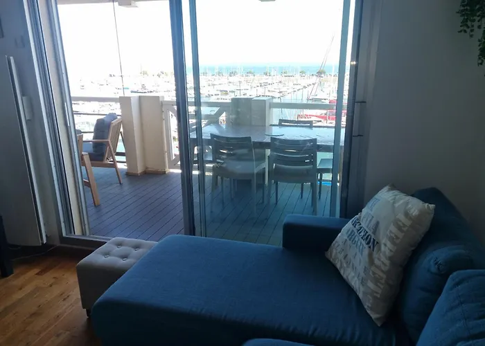 Apartment Face A La En Premiere Ligne Pour 6 Personnes Avec Menage Linge Et Wifi