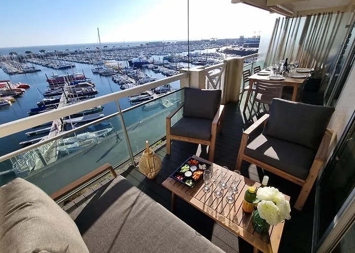 Apartment Face A La En Premiere Ligne Pour 6 Personnes Avec Menage Linge Et Wifi Arcachon